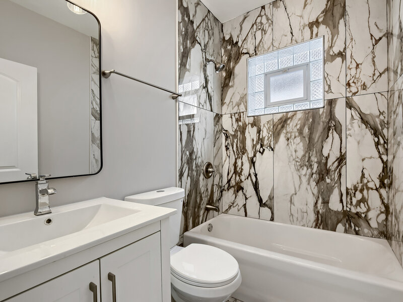 7522 S Carpenter Street Chicago IL 60620