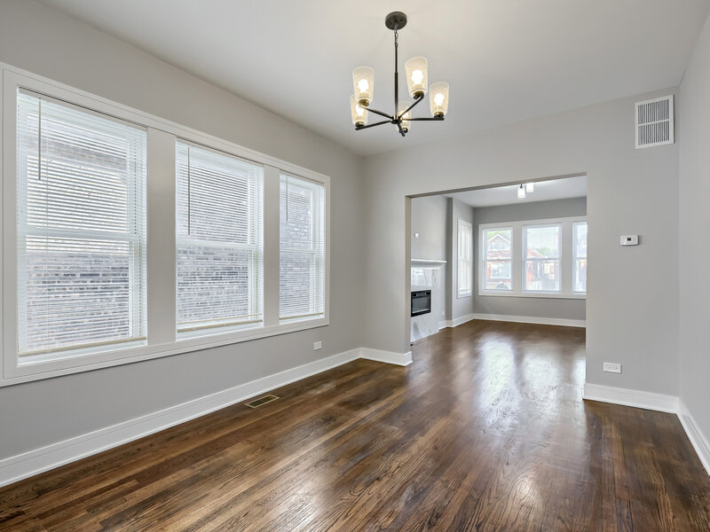 7522 S Carpenter Street Chicago IL 60620
