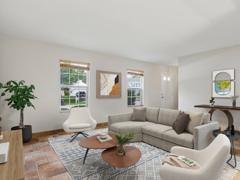 1 Sheffield Lane Warrenville IL 60555