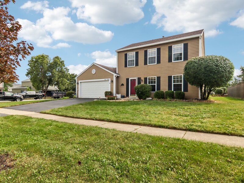 1 Sheffield Lane Warrenville IL 60555
