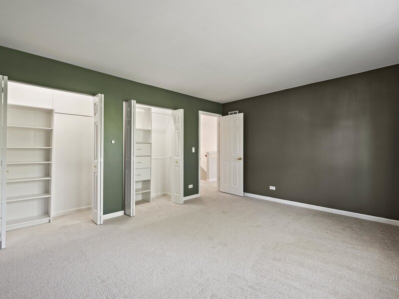 412 Reserve Drive Crystal Lake IL 60012