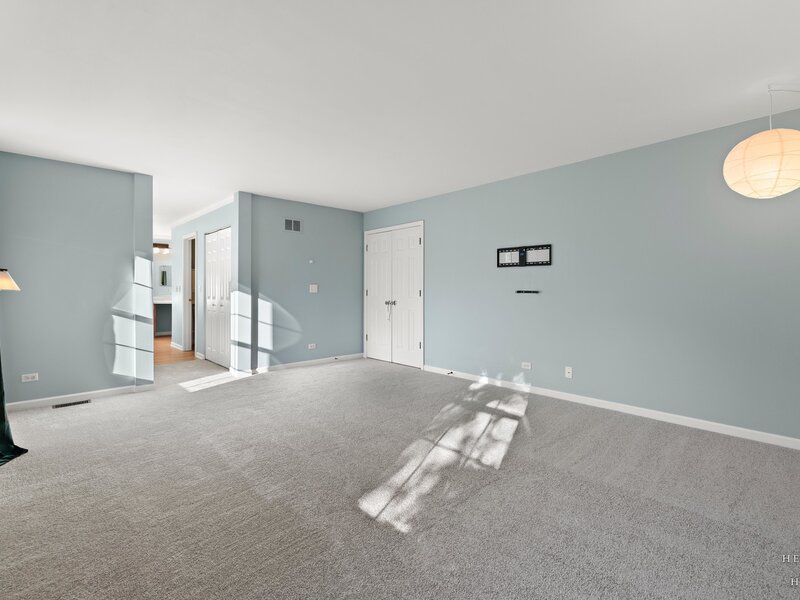412 Reserve Drive Crystal Lake IL 60012