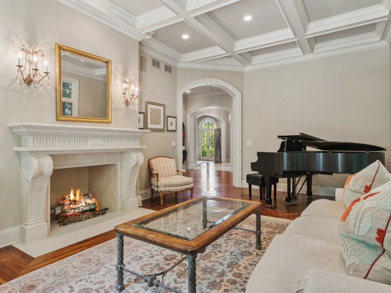 1128 Mt. Pleasant Road Winnetka IL 60093