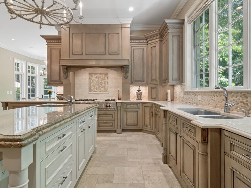 1128 Mt. Pleasant Road Winnetka IL 60093