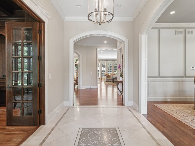 1128 Mt. Pleasant Road Winnetka IL 60093