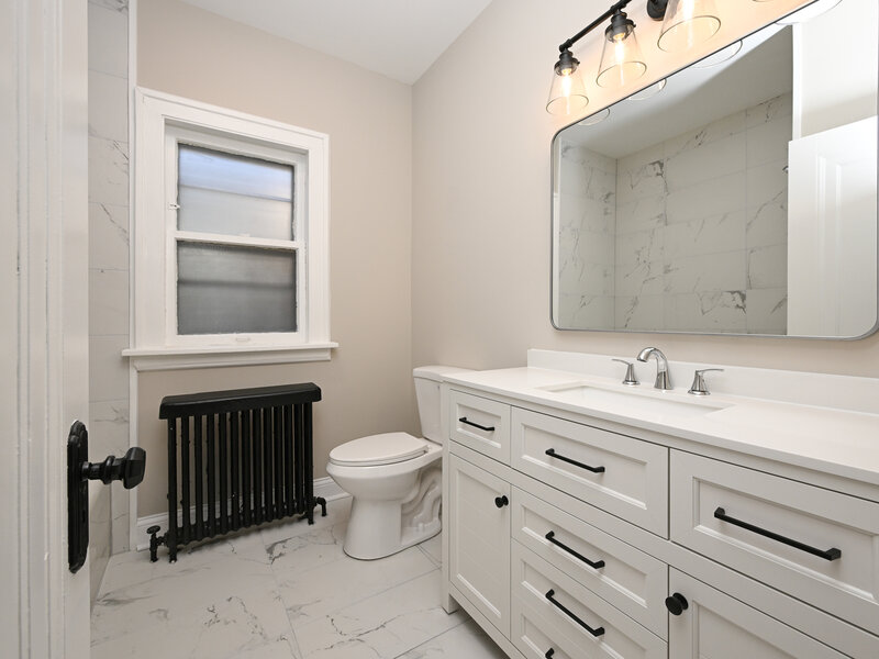 2619 W Farwell Avenue Chicago IL 60645