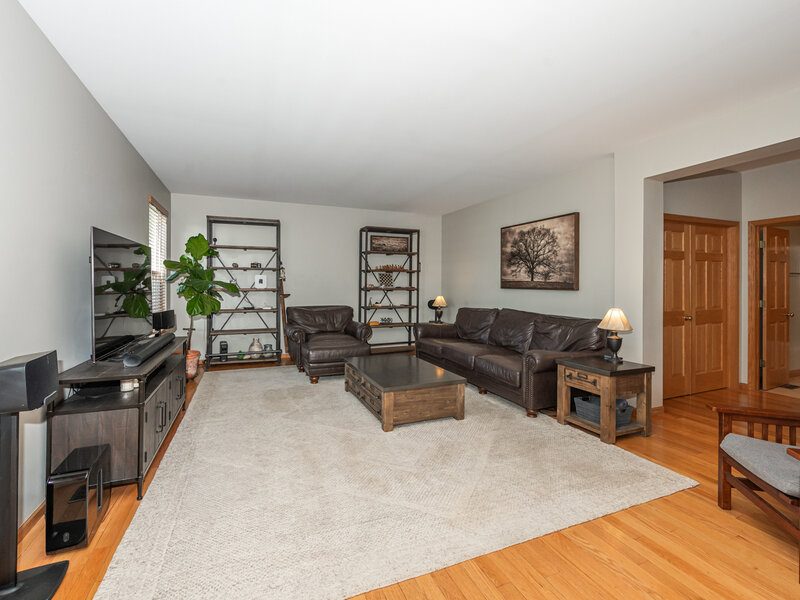 1777 Napa Suwe Court Wauconda IL 60084