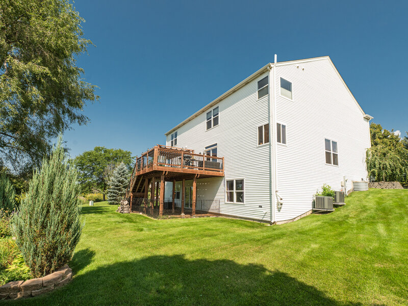 1777 Napa Suwe Court Wauconda IL 60084