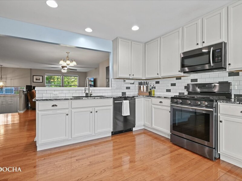 234 Devoe Drive Oswego IL 60543