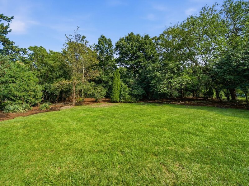 1695 Meadow Lane Bannockburn IL 60015