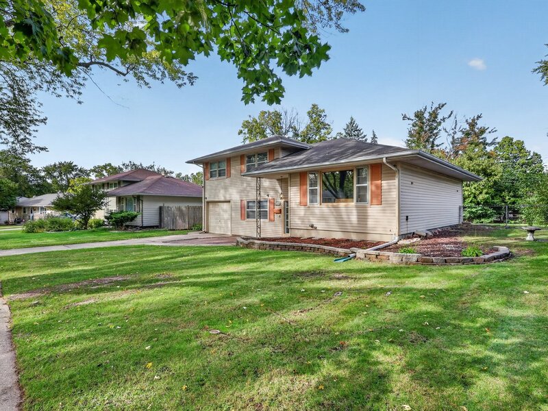 3804 Seward Avenue Rockford IL 61108