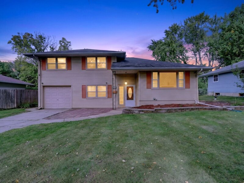 3804 Seward Avenue Rockford IL 61108