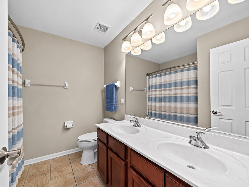 1902 Waverly Way Montgomery IL 60538