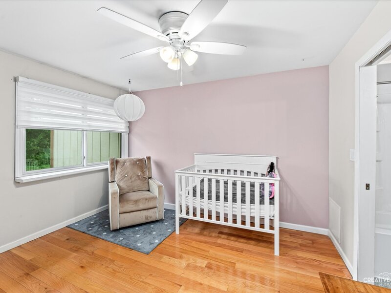 659 Glacier Trail Roselle IL 60172