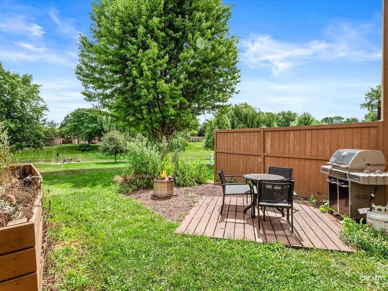 659 Glacier Trail Roselle IL 60172