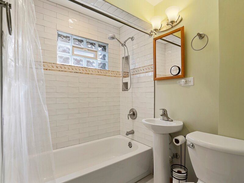18018 Armitage Court Homewood IL 60430