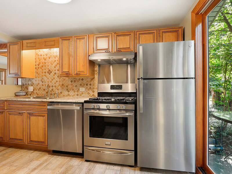 18018 Armitage Court Homewood IL 60430