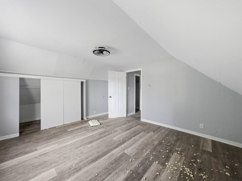 17143 Ridgewood Avenue Lansing IL 60438