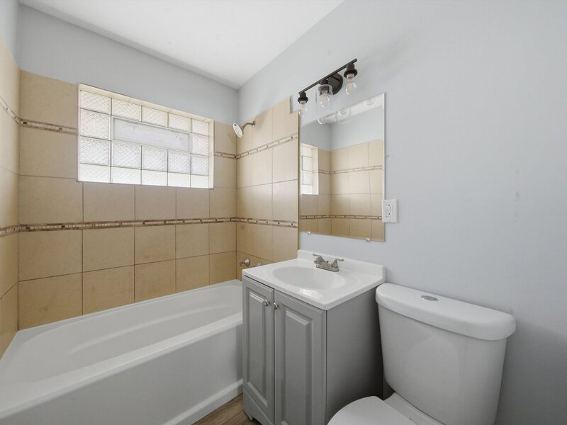 17143 Ridgewood Avenue Lansing IL 60438