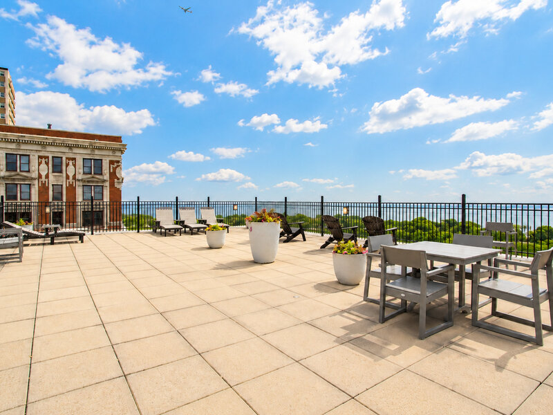 4980 N Marine Drive Chicago IL 60640
