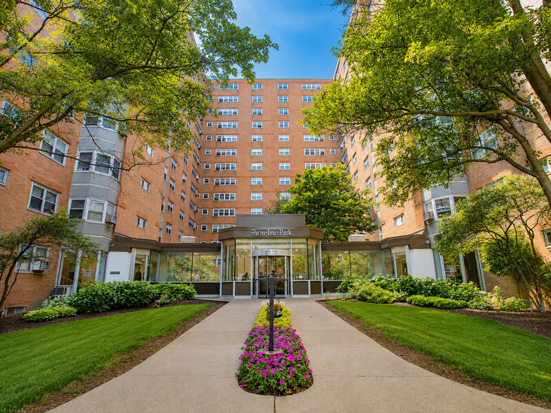 4980 N Marine Drive Chicago IL 60640