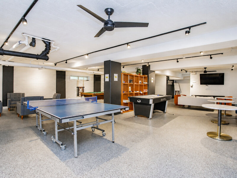 4980 N Marine Drive Chicago IL 60640