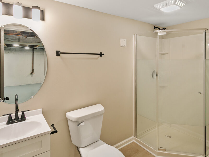 5320 S Oak Park Avenue Chicago IL 60638