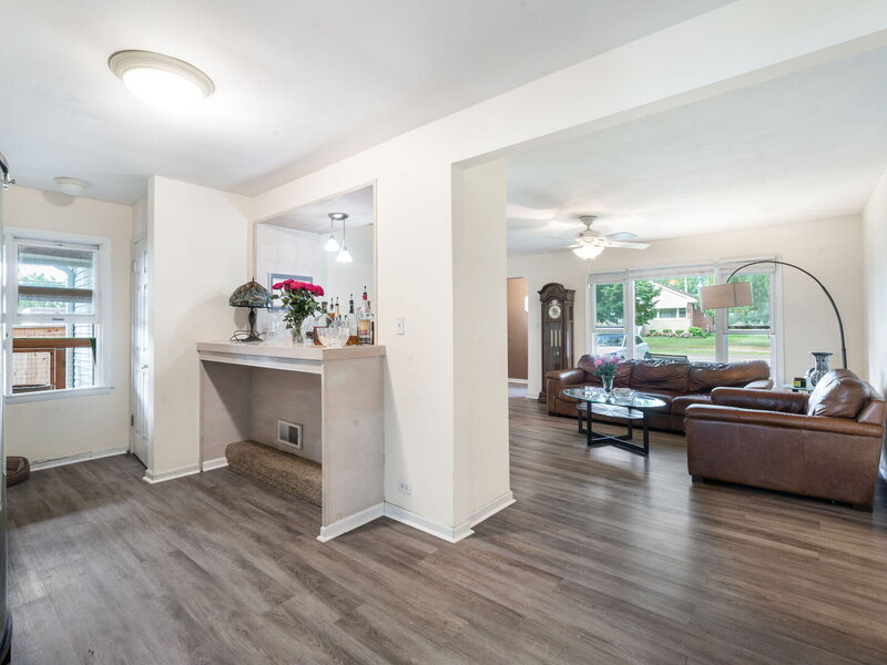 4241 Washington Street Downers Grove IL 60515