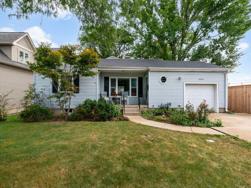 4241 Washington Street Downers Grove IL 60515