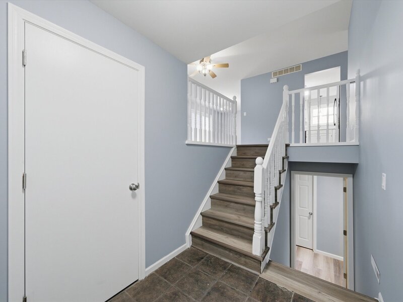863 Pleasant Street Woodstock IL 60098