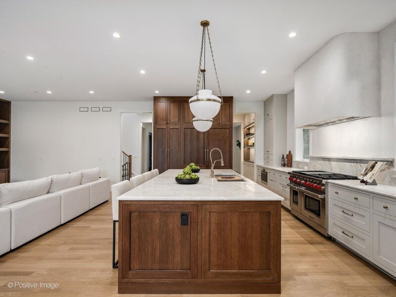 414 Laurel Avenue Wilmette IL 60091