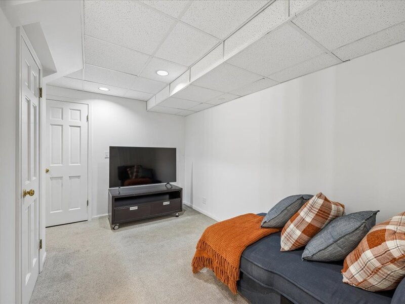 812 Chestnut Street Deerfield IL 60015