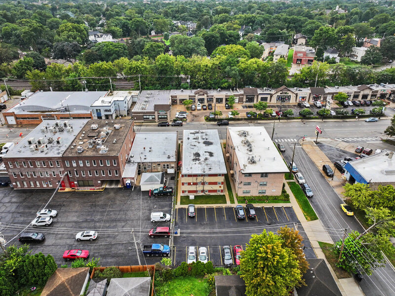 6043 N Northwest Highway Chicago IL 60631