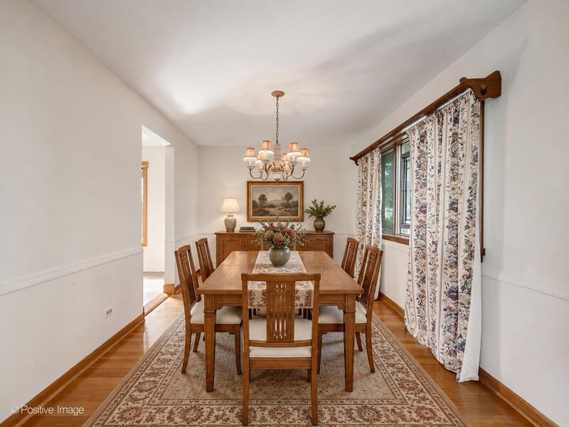 4613 W 105th Street Oak Lawn IL 60453