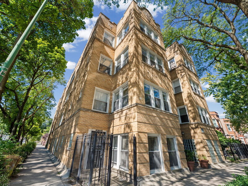 4600 N Saint Louis Avenue Chicago IL 60625