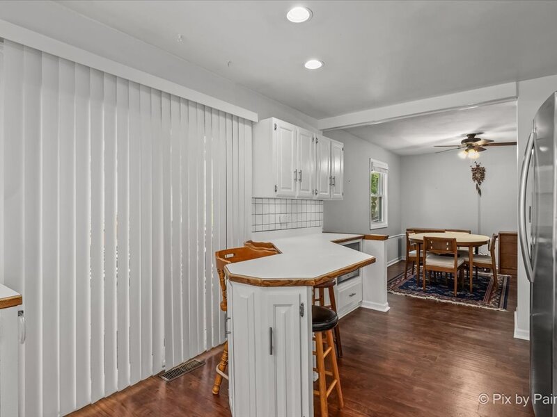 3411 Ridge Road Island Lake IL 60042