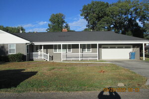 Photo of 10 Lilac Drive Centralia IL 62801