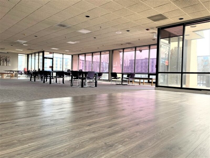 9701 N Dee Road Niles IL 60714