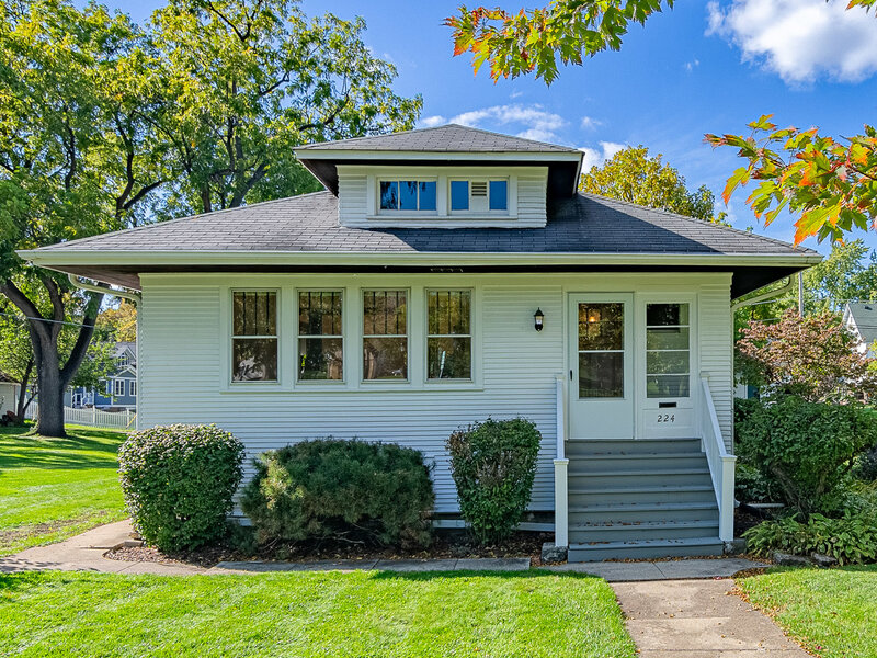 224 S Walnut Street Itasca IL 60143