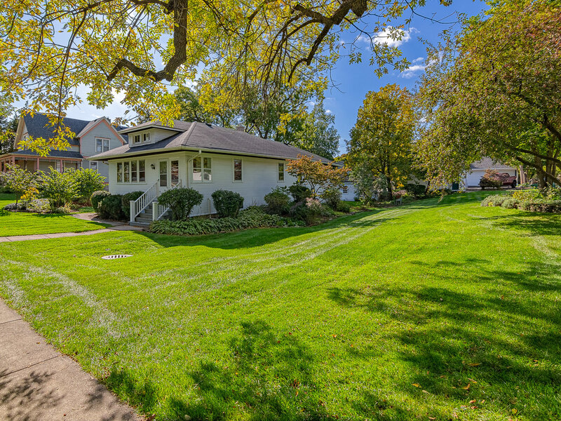 224 S Walnut Street Itasca IL 60143