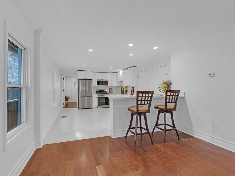 1407 W Fuller Street Chicago IL 60608
