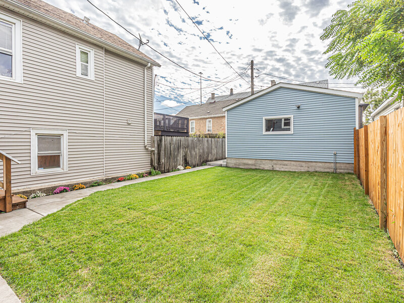 1407 W Fuller Street Chicago IL 60608