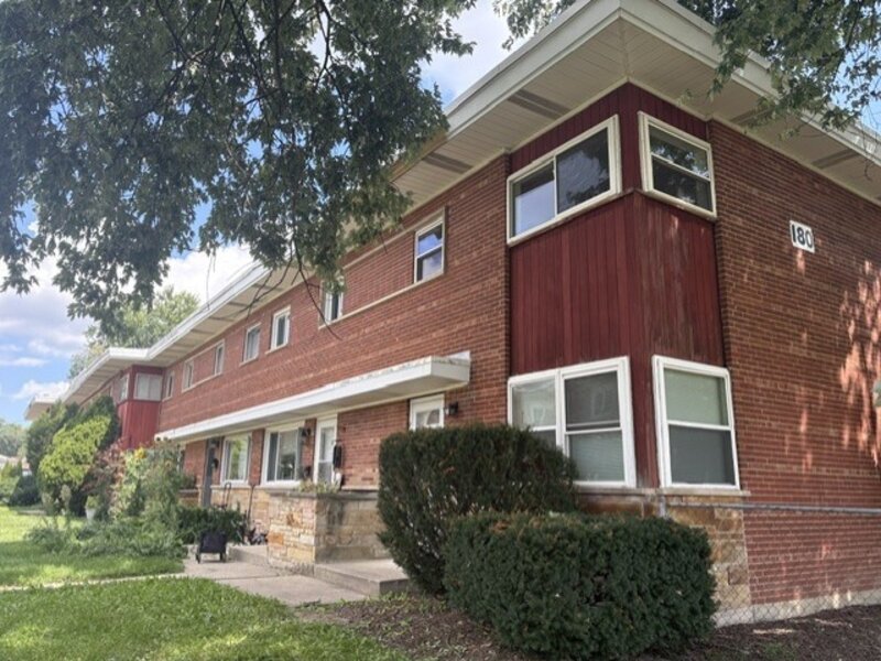 180 E Northwest Highway Des Plaines IL 60016