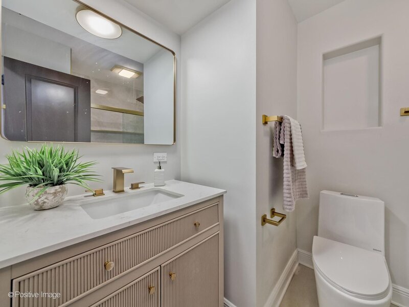 404 Tomah Avenue Prospect Heights IL 60070