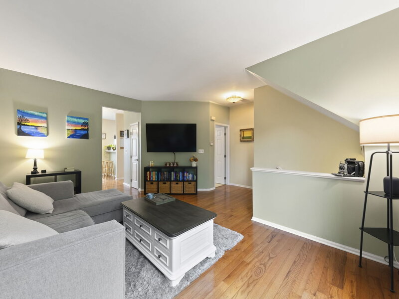 1105 Village Center Parkway Aurora IL 60506