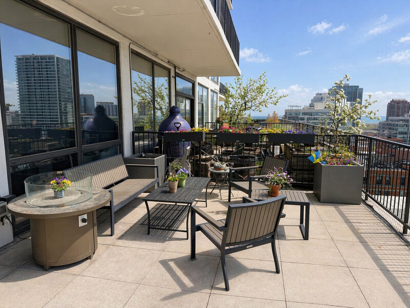 1530 S State Street Chicago IL 60605