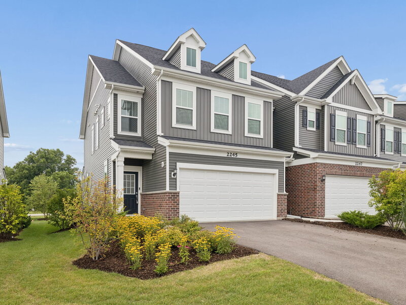 2245 Horseshoe Circle Naperville IL 60564