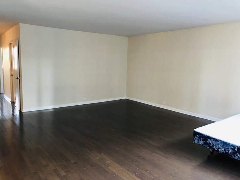 40 E Cedar Street Chicago IL 60611