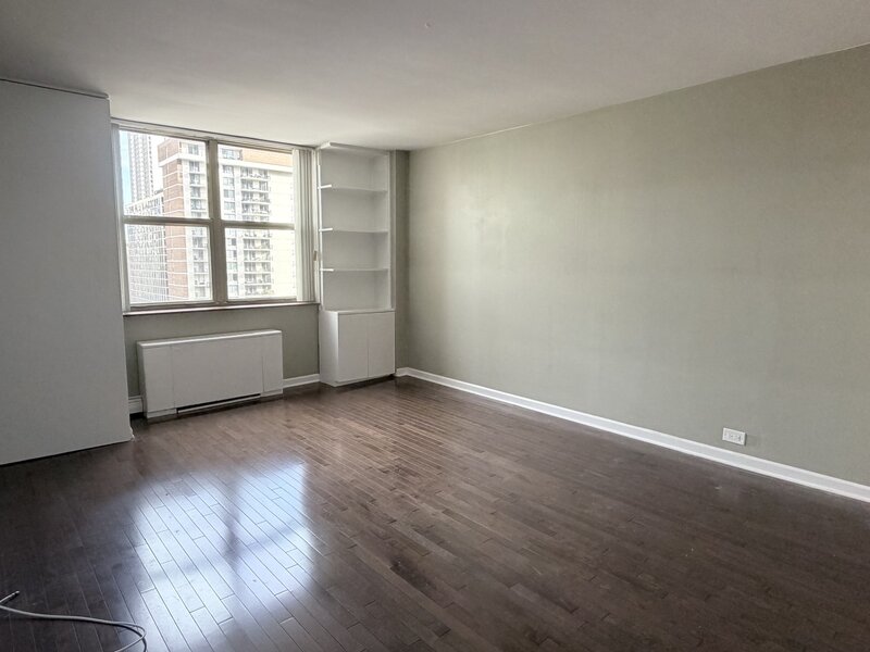 40 E Cedar Street Chicago IL 60611