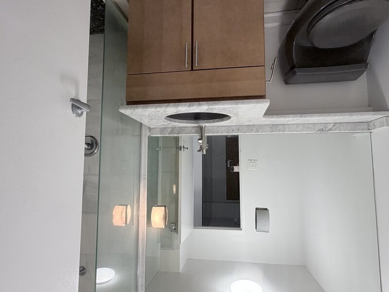 40 E Cedar Street Chicago IL 60611